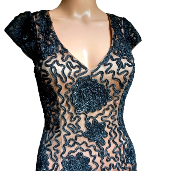 Sue Wong Beaded Black Dress Crochet Flowers 4 - Picture 11 of 12